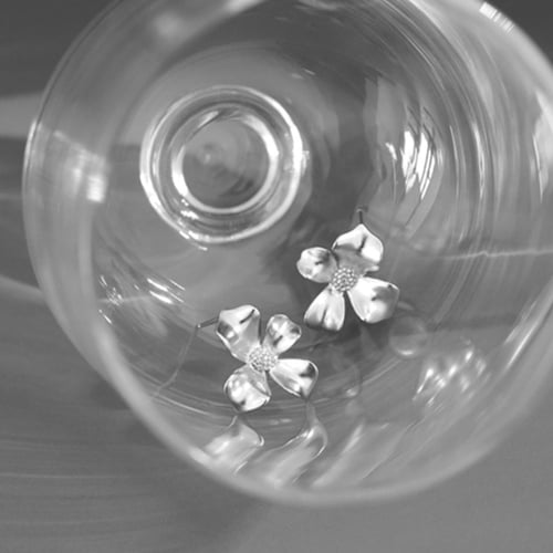 حلق بلوم من الفضة الاسترليني عيار 925