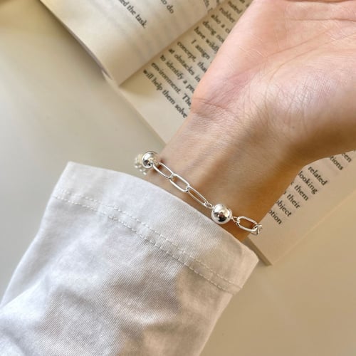 اسوارة الين بتصميم رقيق من الفضة الاسترليني عيار 9...