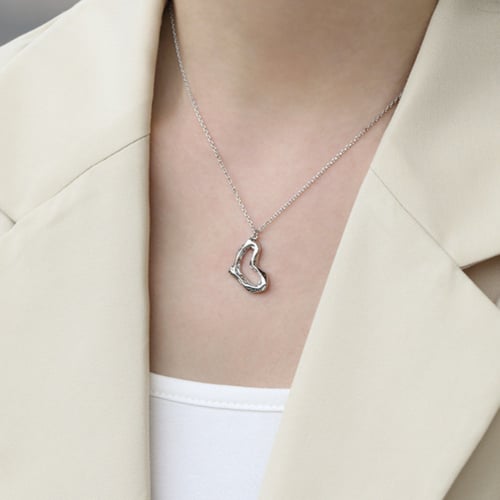 سلسلة قلب الحب من الفضة الاسترليني عيار 925