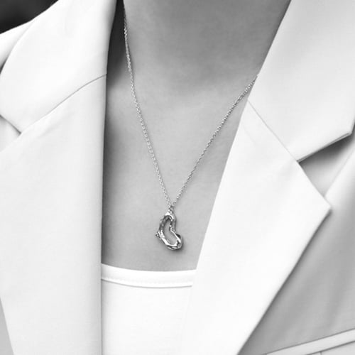 سلسلة قلب الحب من الفضة الاسترليني عيار 925