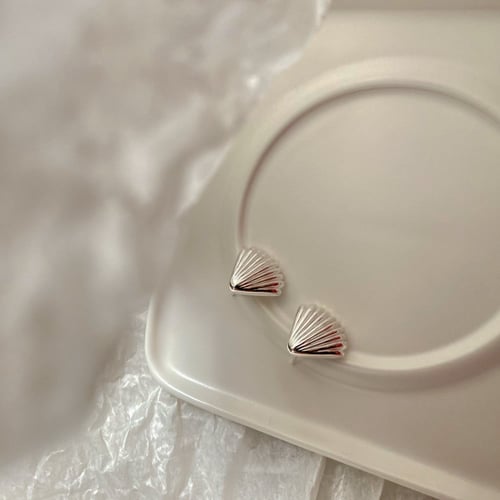 حلق دانة من الفضة الاسترليني عيار 925