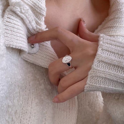 خاتم بورتريه بتصميم أنيق من الفضة الاسترليني عيار...