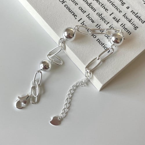 اسوارة الين بتصميم رقيق من الفضة الاسترليني عيار 9...