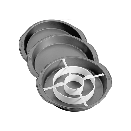 ويلتون صواني خبز كيك متعدد الألوان 9 انش 3 قطع