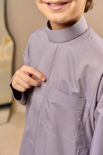 ثوب ولادي ملون صيفي الرقبه سادة واليد سادة من مقاس...