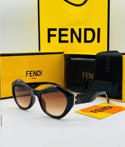 نظاره فندي FENDI