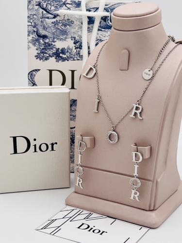 اكسسسورات ديور