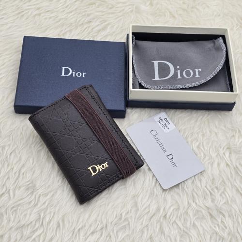 محافظ ديور Dior