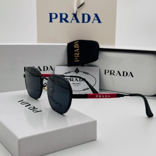 نظارة برادا PRADA