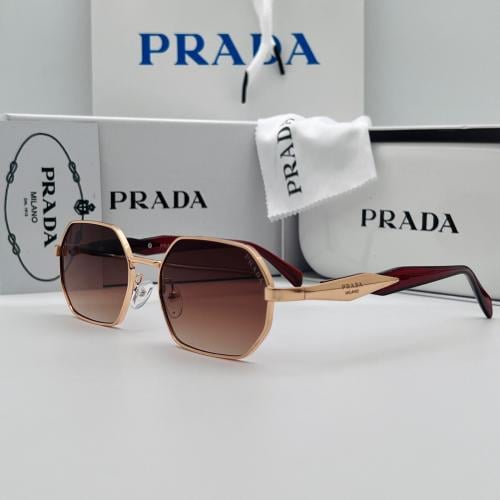 نظارة برادا PRADA