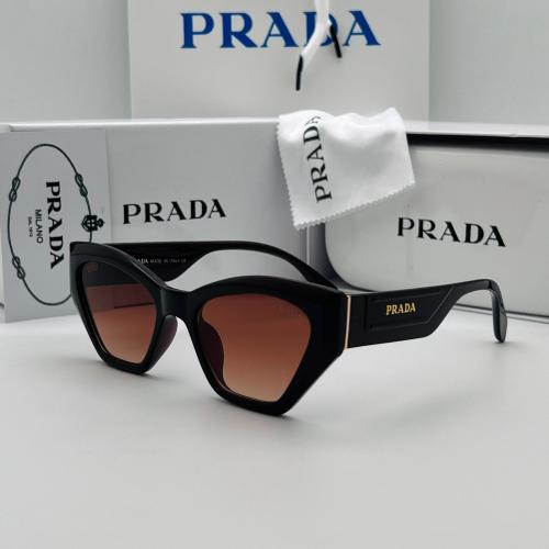 نظارة برادا PRADA