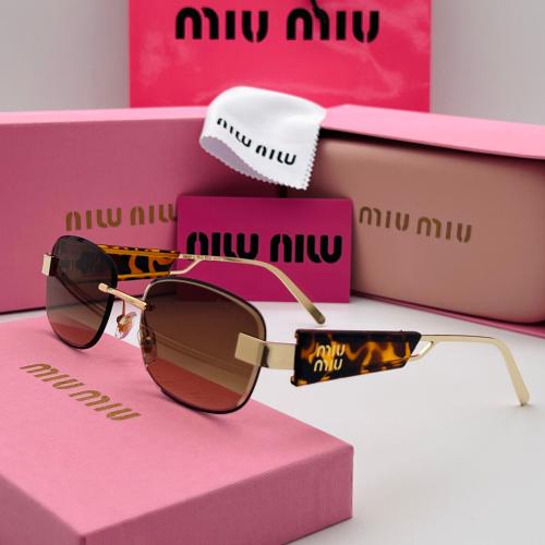 نظاره ميو ميو miu miu
