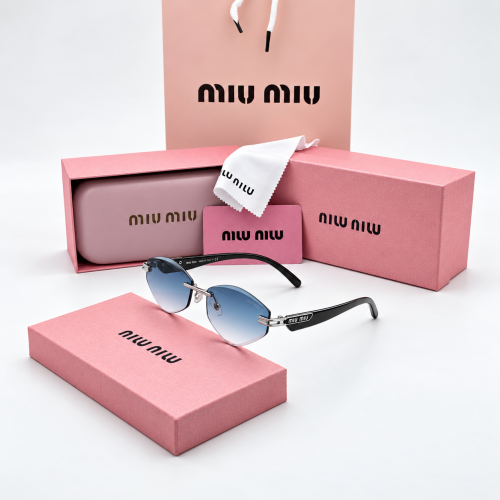 نظارة Miu Miu النسائية الفاخره