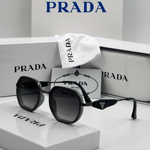 نظارة برادا PRADA