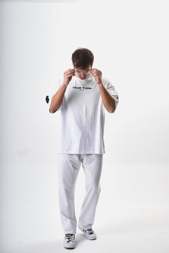 تيشيرت اوفر سايز BREEZY ابيض