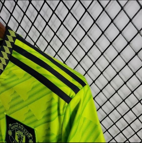 تيشيرت مانشستر يونايتد الطقم الثالث موسم 2023