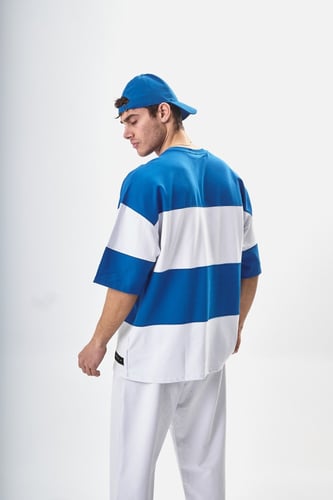 تيشيرت اوفر سايز BREEZY ابيض و ازرق