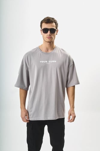 تيشيرت اوفر سايز BREEZY رمادي فاتح