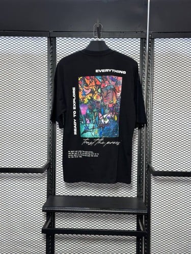 تيشيرت اوفر سايز BREEZY اللون الاسود