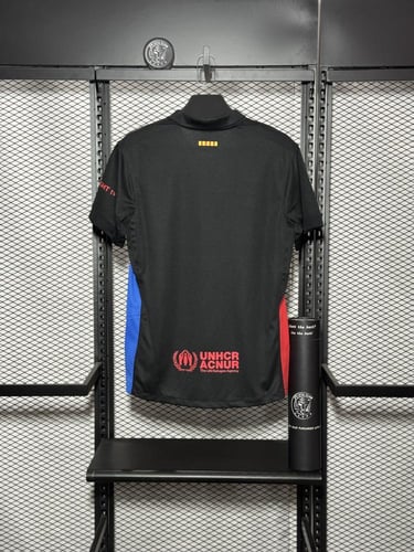 تيشيرت برشلونه الاحتياطي موسم 25/24 اللون الاسود