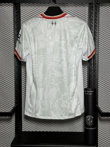 تيشيرت ليفربول الثالث موسم 25/24