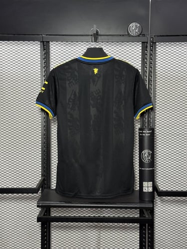 تيشيرت مانشستر يونايتد الثالث موسم 26/25