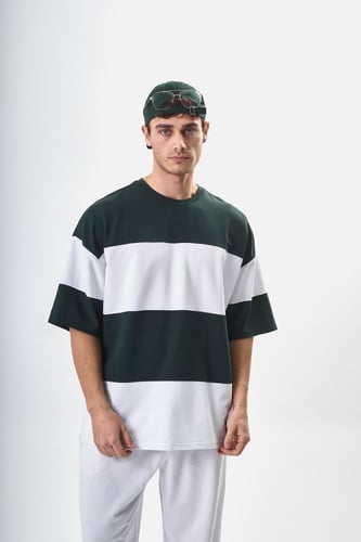 تيشيرت اوفر سايز BREEZY ابيض و زيتي