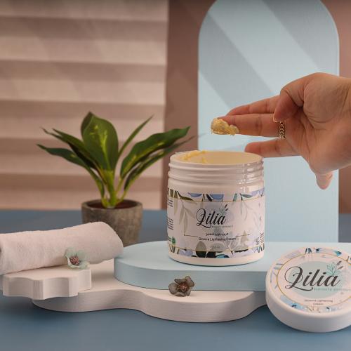 كريم جلويرا لتفتيح الجسم