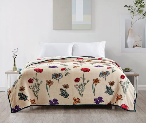 بطانية أنساج فائقة النعومة، تصميم مورد