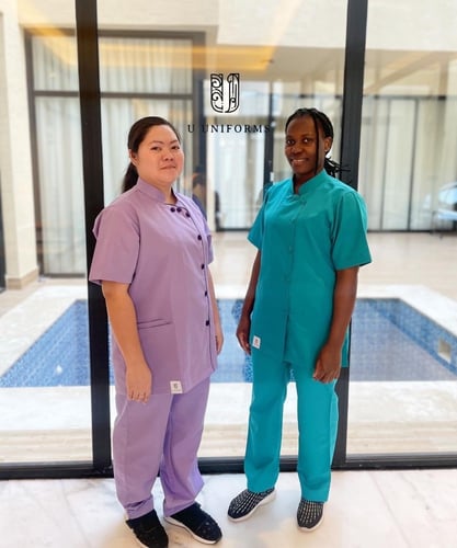 يونيفورم ياباني بنفسجي فاتح بأزارير بنفسجي غامقة