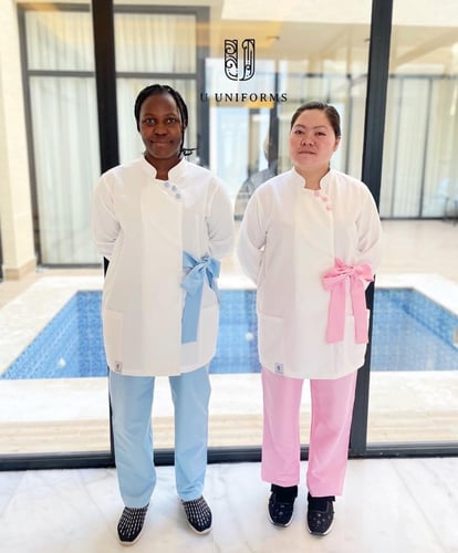 طقم يونيفورم ربط وردي