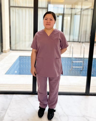 سكرب بلون بنفسجي