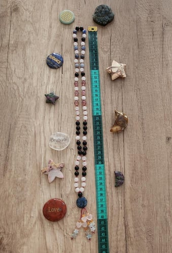 عقد نجم القلب Heart’s Star من حجر الأوبسيديّن الأس...