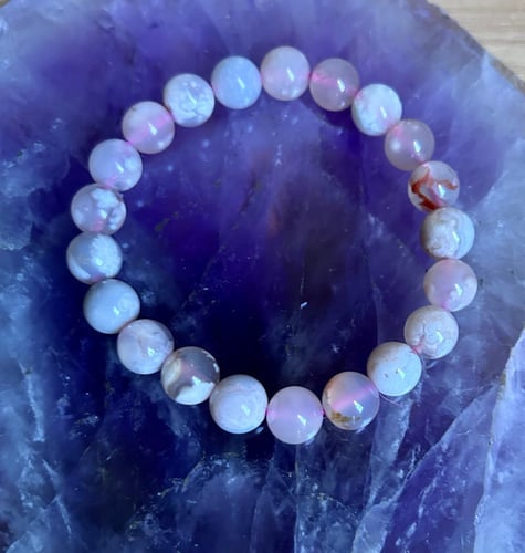اسوارة حجر الفلاور أقيت Flower Agate الناعمة