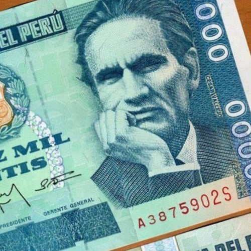 بيرو فئة 10000 سول أنسر