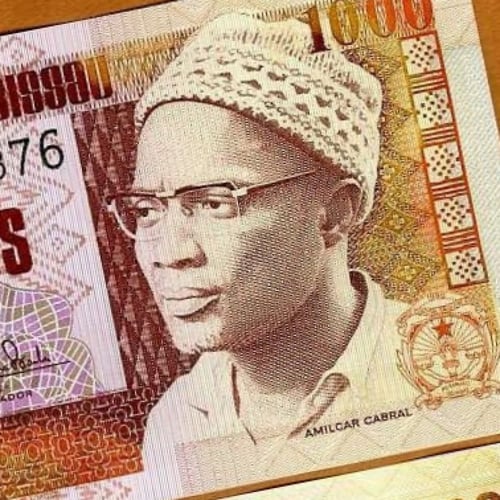 غينيا بيساو فئة 1000 فرنك أنسر