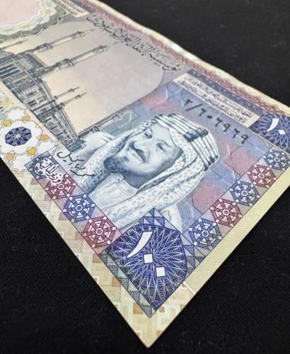 100 ريال الملك خالد بن عبدالعزيز الحالة ممتازة تقس...