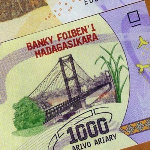 مدغشقر فئة 1000 أرياري أنسر