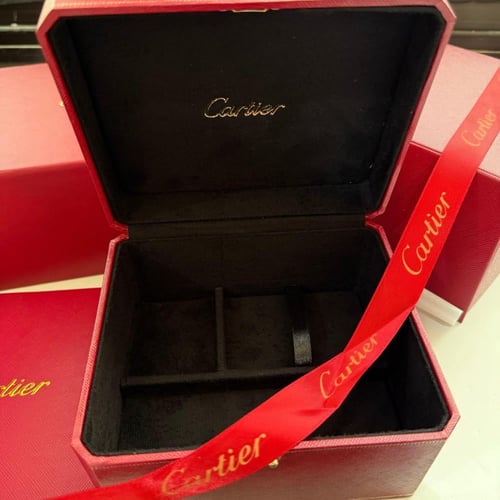علبه كارتير ساعه