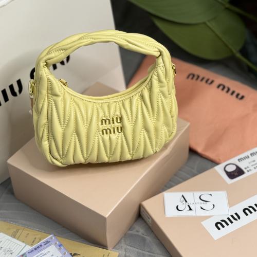 شنطه ميو يمو اصفر نسائي