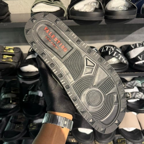 صندل فلنتينو رجالي ماستر