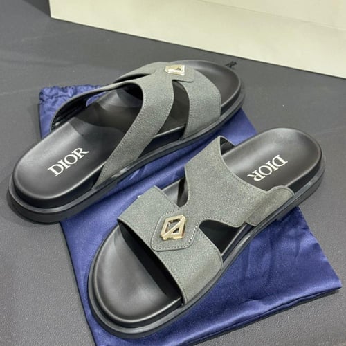 صندل ديور ماستر كولتي زيتي