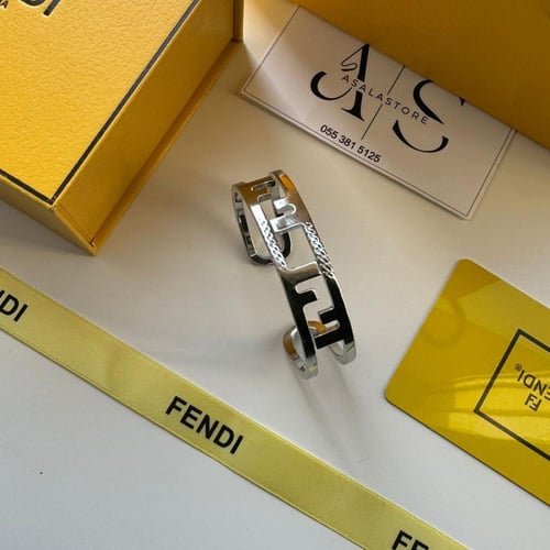 اسواره فندي فضي