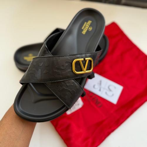 صندل فلنتينو رجالي ماستر