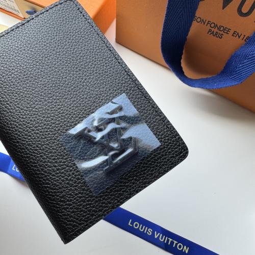 محفضه لويس فيتون بطايق ماستر