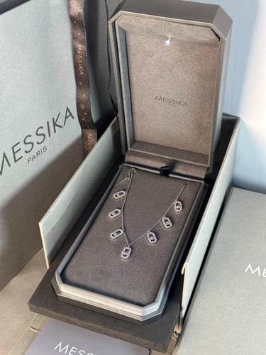 تشوكر مسيكا نسائي ذهبي وفضي