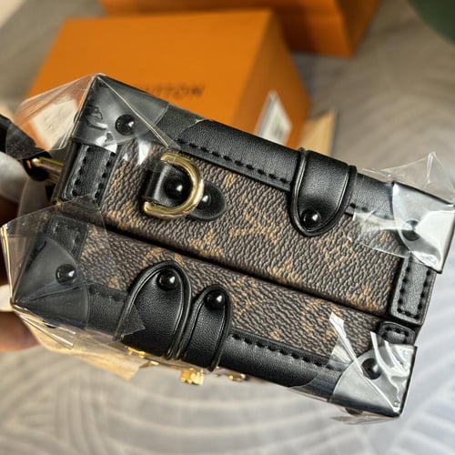 شنطه لويس فيتون نسائي