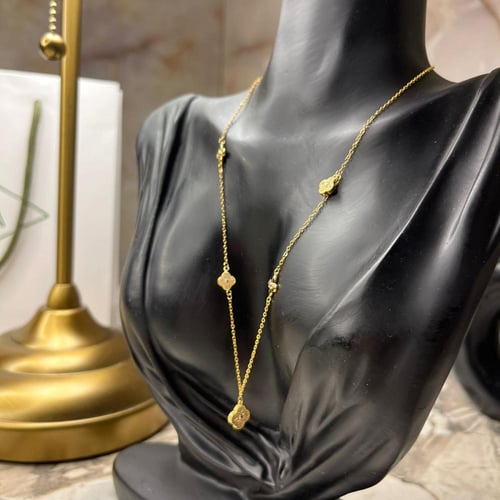 طقم سلسال معا حلق فاين كليف