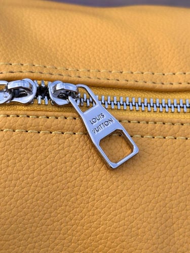 شنطه هاند باق رجالي نسائي