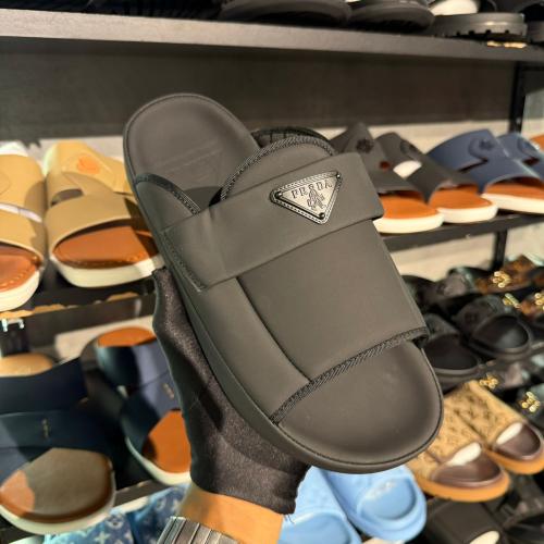 صندل برادا رجالي ماستر